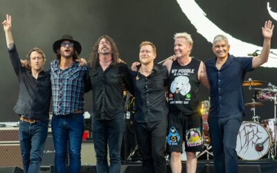 Foo Fighters: la band festeggia 30 anni di carriera con “Today’s Song”