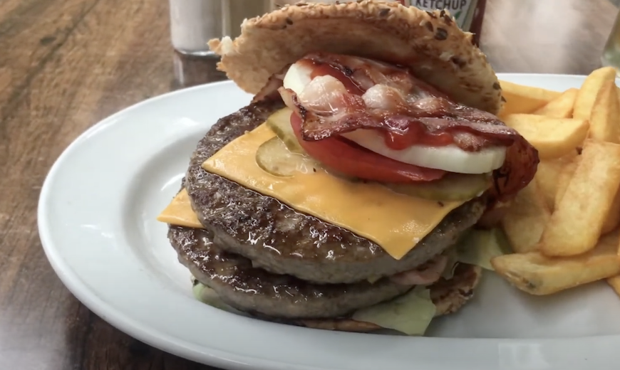 L’hamburger ed Amburgo: una storia di gusto