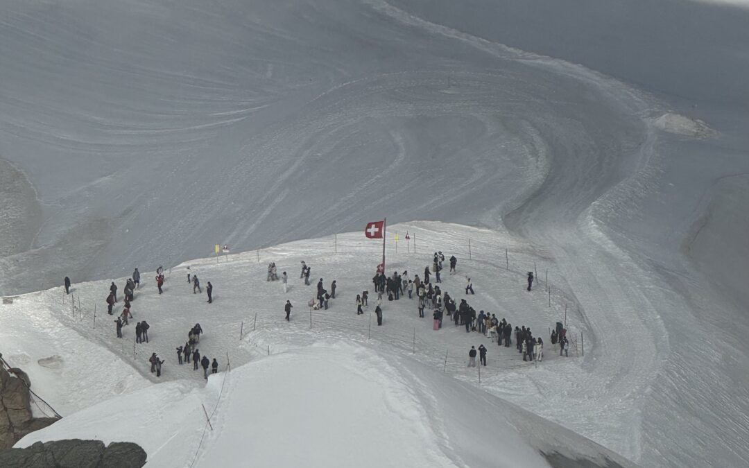 Over tourism sul Jungfraujoch, in Svizzera